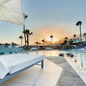 https://la-isla-y-el-mar-hotel-boutique.puertodelcarmen-hotels.org