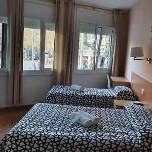 Rio De Castro Гостевой дом Барселона
