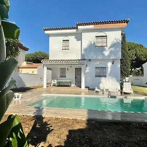 Сasa de vacaciones Chalet Nervión cerca la Barrosa, Chiclana de la Frontera